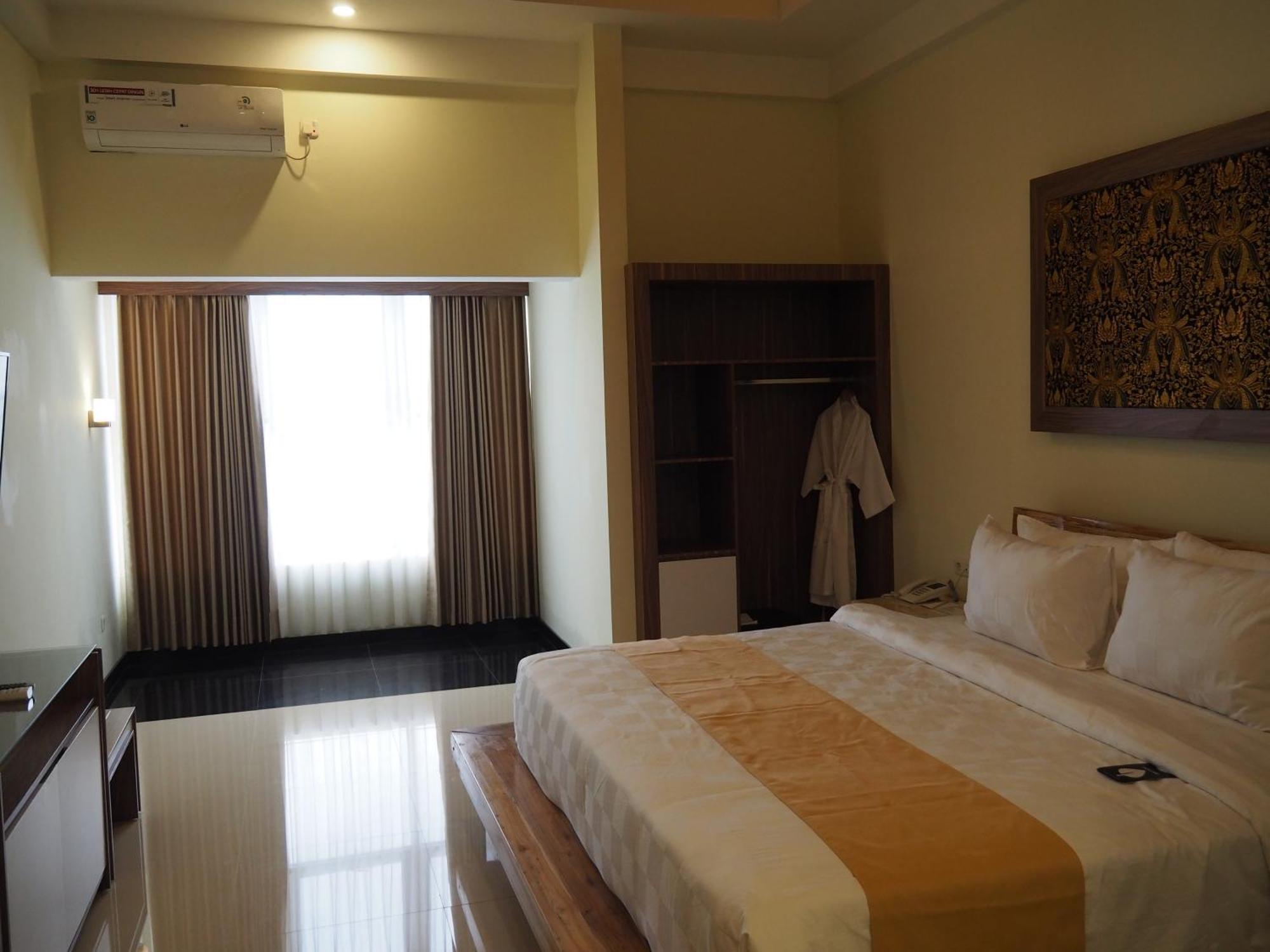 Luminor Hotel Banyuwangi By Wh Banyuwangi (East Java) Exterior foto