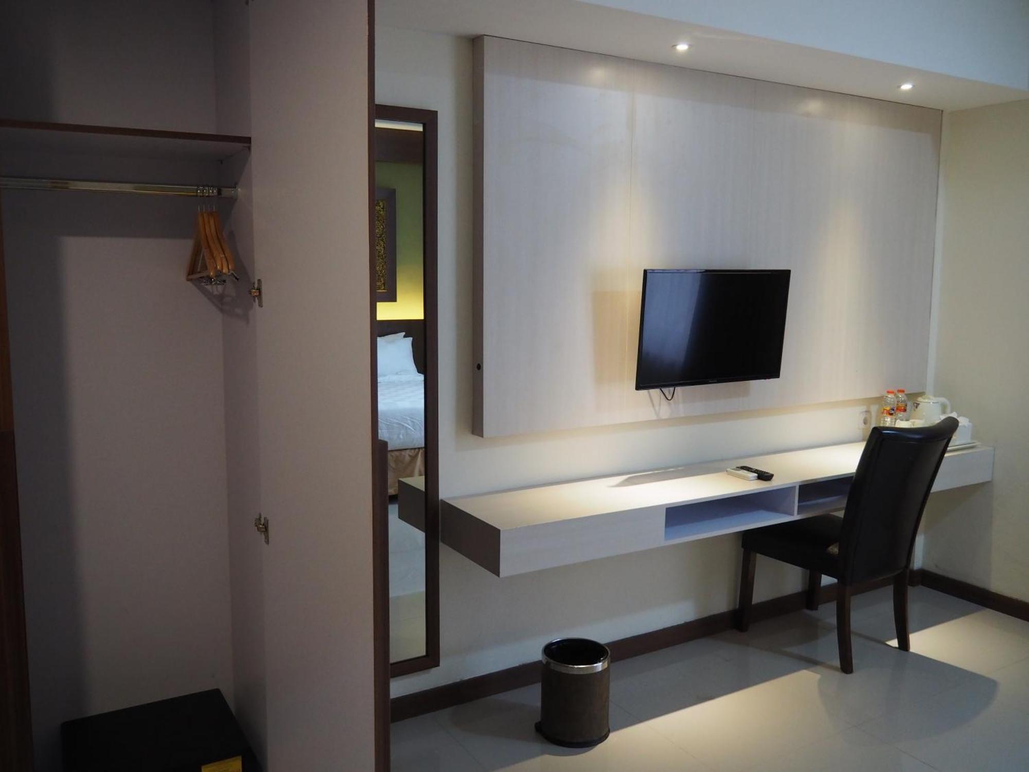 Luminor Hotel Banyuwangi By Wh Banyuwangi (East Java) Exterior foto