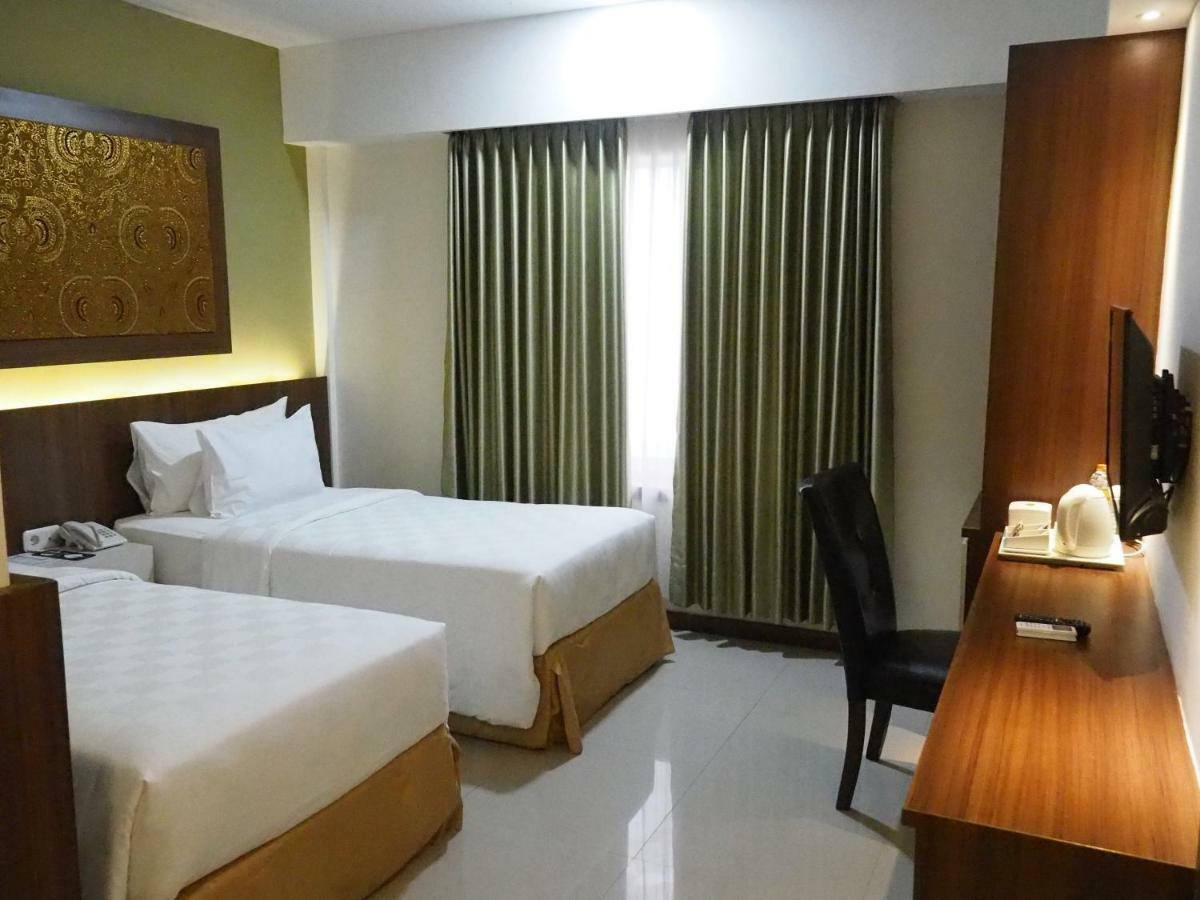 Luminor Hotel Banyuwangi By Wh Banyuwangi (East Java) Exterior foto