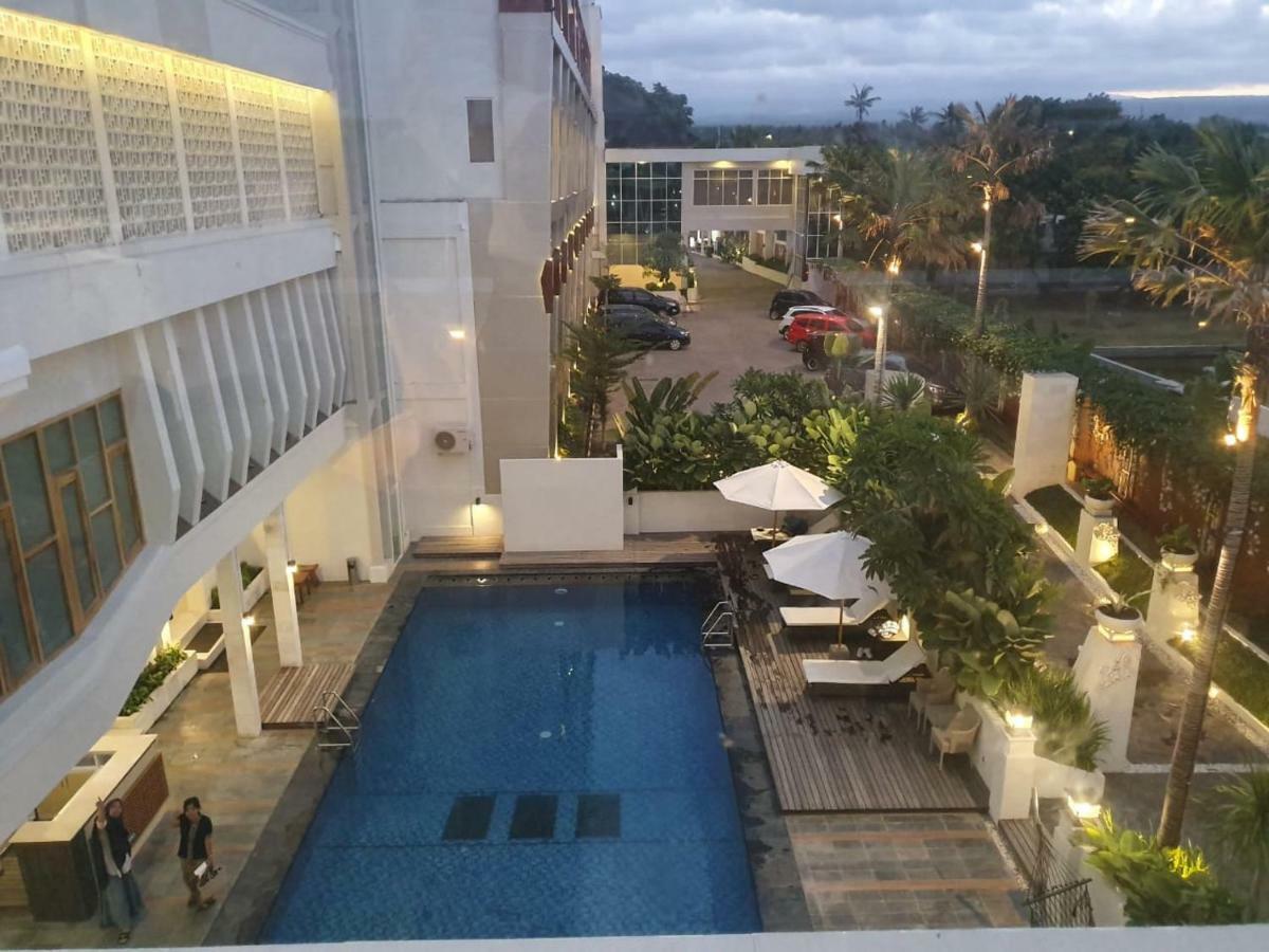 Luminor Hotel Banyuwangi By Wh Banyuwangi (East Java) Exterior foto