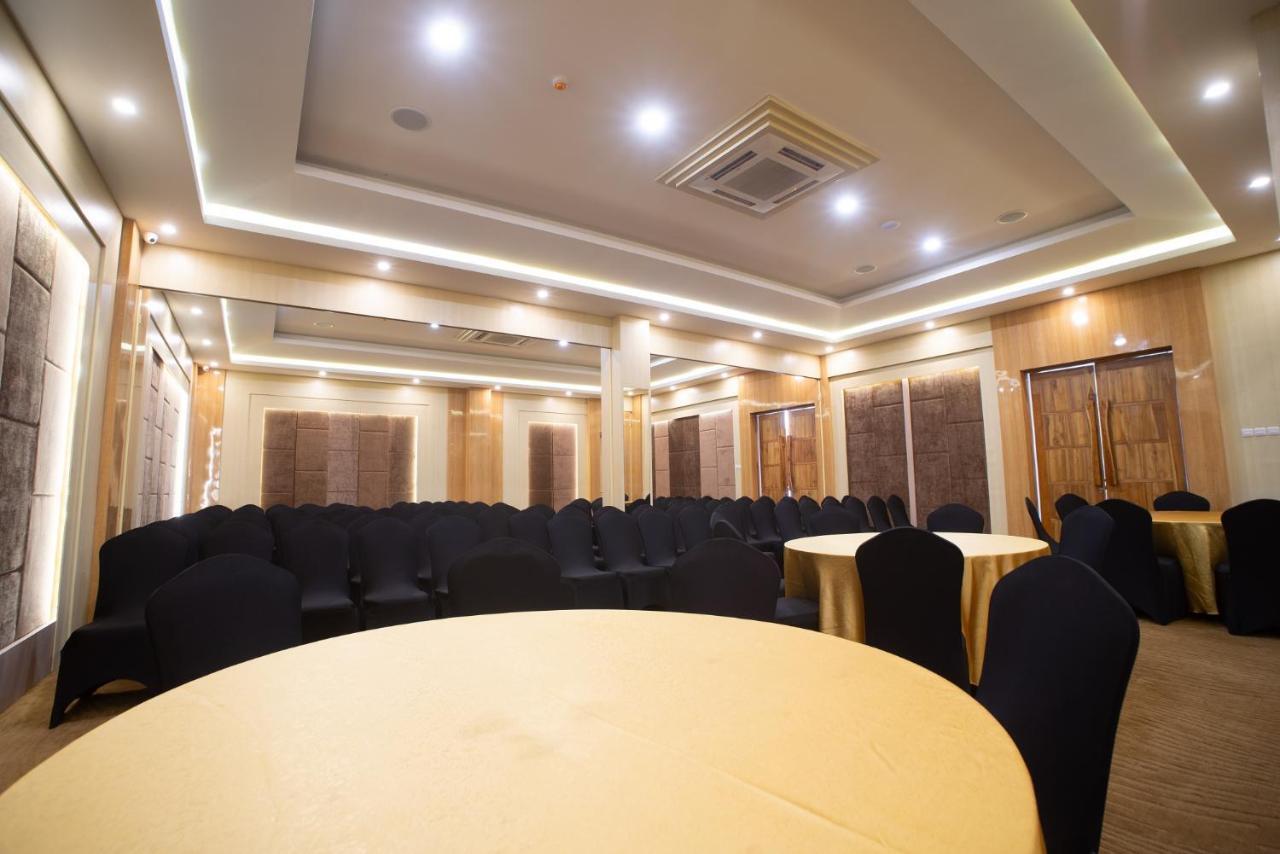 Luminor Hotel Banyuwangi By Wh Banyuwangi (East Java) Exterior foto