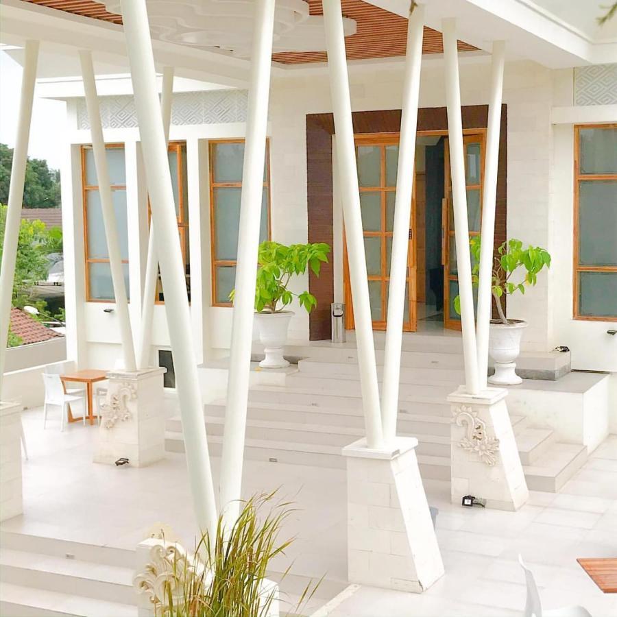 Luminor Hotel Banyuwangi By Wh Banyuwangi (East Java) Exterior foto